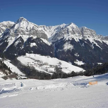 Alpine Getaway With Pool Daire